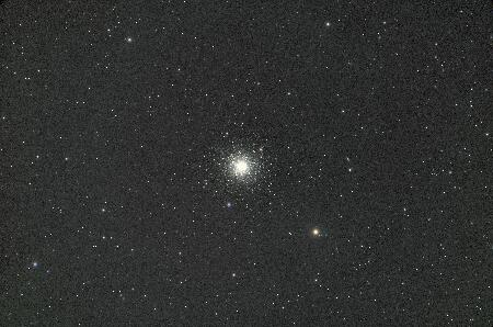 M3_NGC5272, 2026-04-07, 12x200R 14x200G 14x200B 30x60L, APO100Q, (Red Green Blue Luminance), Toupcam_bin2x2.jpg
